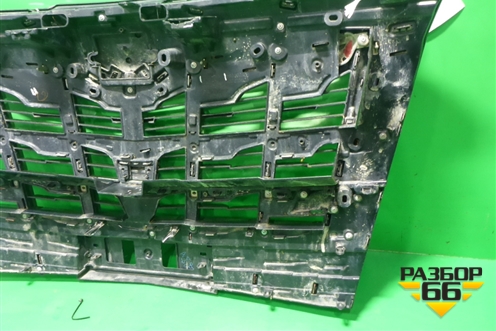 Решетка радиатора (5310158360) для Toyota Alphard с 2015г