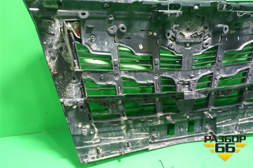 Решетка радиатора (5310158360) для Toyota Alphard с 2015г
