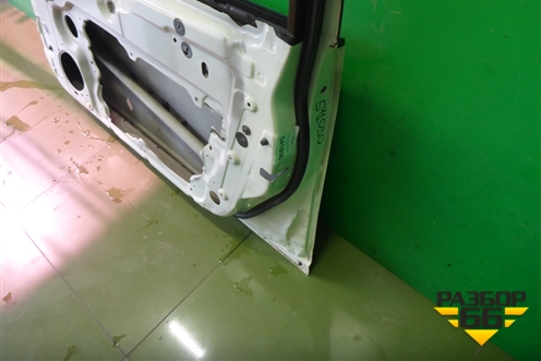 Дверь передняя правая (H010M9W5MA) для Nissan Teana (J31) с 2003-2008г (Теана)