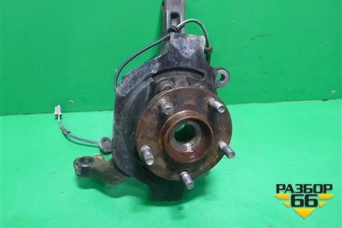 Кулак поворотный передний правый (40014CN000) для Nissan Teana (J31) с 2003-2008г (Теана)