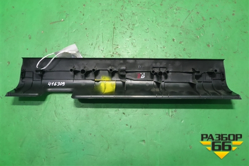 Накладка порога внутренняя переднего правого (84201T0AA0120) для Honda CR-V(RM) с 2012г (ЦРВ СРВ) 