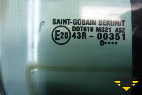 Стекло двери задней правой (хетчбэк) для Suzuki SX4 с 2006-2013г (СХ4)