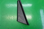 Накладка двери передней левой уголок (8479079J00) для Suzuki SX4 с 2006-2013г (СХ4)