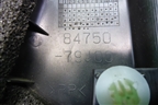 Накладка двери передней правой уголок (8475079J00) для Suzuki SX4 с 2006-2013г (СХ4)