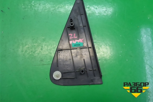 Накладка двери задней левой (уголок хетчбэк) (8398179J00) для Suzuki SX4 с 2006-2013г (СХ4)