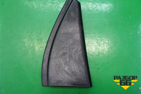 Накладка двери задней левой (уголок хетчбэк) (8379779J00) для Suzuki SX4 с 2006-2013г (СХ4)