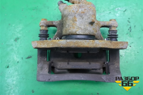 Суппорт передний левый для Suzuki SX4 с 2006-2013г (СХ4)