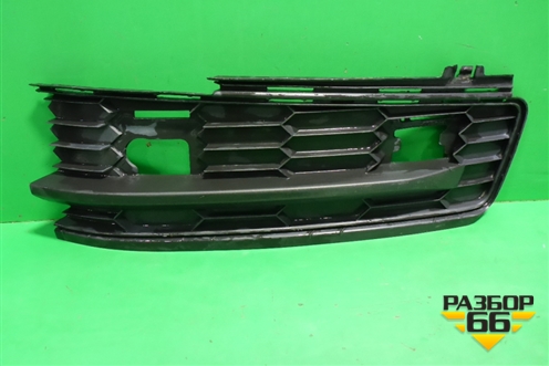 Решетка в передний бампер правая (до 2021г) (565807368) для Skoda Kodiaq с 2017г (Кодиак)