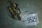 Замок спинки заднего сиденья (1M51F613D61AA) для Ford Focus 1 с 1998-2004г (Фокус)