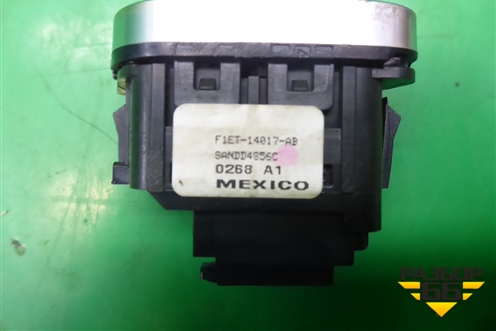 Кнопка центрального замка (F1ET14017AB) для Ford EcoSport с 2014г (Экоспорт)