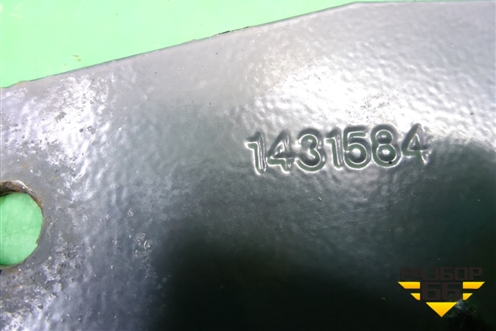 Кронштейн подножки  левой (1431584) для Scania 5 P Series с 2004-2016г