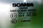 Стекло двери правой (1306260) для Scania 5 P Series с 2004-2016г
