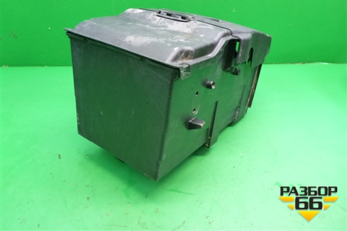 Ящик под аккумулятор (AM5110723AB) для Ford Focus 3 с 2011г (Фокус)