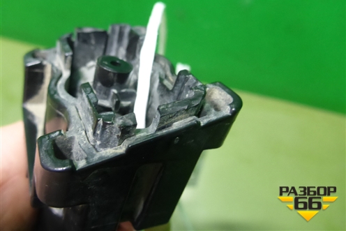 Форсунка омывателя фары правая (8520733110) для Toyota Camry V50 с 2011-2018г (Камри)