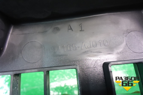 Накладка декоративная на переднюю панель (91165AJ010) для Subaru Legacy Outback (B14) с 2009-2014г