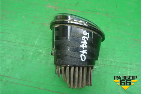 Фара противотуманная правая (после 2015г) (8121048051) для Toyota Land Cruiser (200) с 2008г (Ленд Крузер)