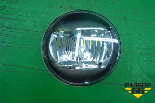Фара противотуманная правая (после 2015г) (8121048051) для Toyota Land Cruiser (200) с 2008г (Ленд Крузер)