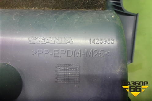 Накладка на торпедо  (левая нижняя) (1425953) для Scania 5 R Series с 2004-2016г