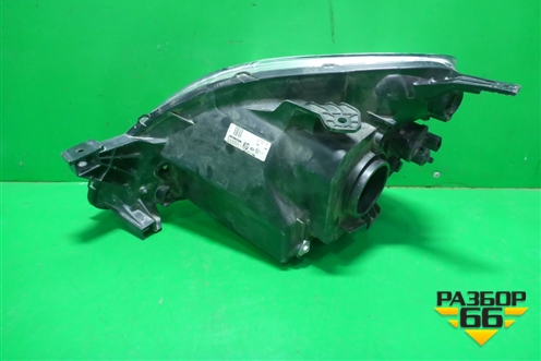 Фара правая (после 2004г галоген) для Honda CR-V(RD4) с 2002-2006г (ЦРВ СРВ)