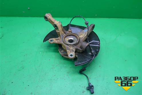 Кулак поворотный передний правый для Honda Civic 4D с 2006-2012г (Цивик)
