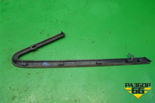 Накладка стекла переднего левого (кузовного) (73375SNL) для Honda Civic 4D с 2006-2012г (Цивик)