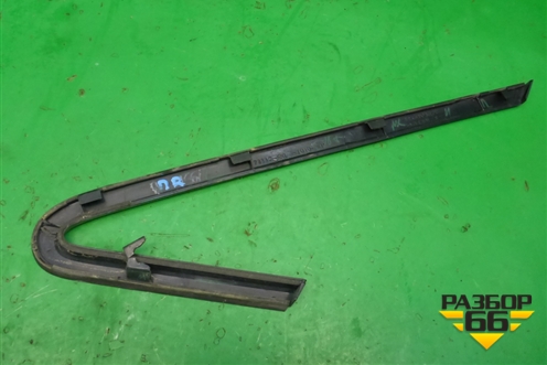 Накладка стекла переднего правого (кузовного) (73335SNL) для Honda Civic 4D с 2006-2012г (Цивик)