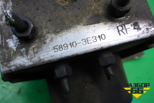 Блок ABS (589103E310) для Kia Sorento I с 2002-2011г