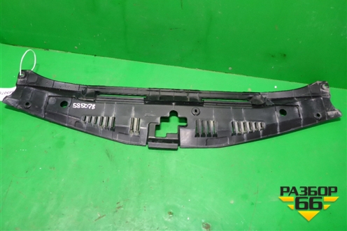 Накладка декоративная на переднюю панель (5329533130) для Toyota Camry V70 с 2017г (Камри)