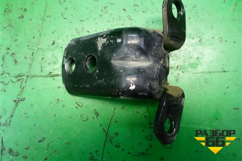 Петля двери задней правой нижняя для Nissan Murano (Z51) с 2007-2015г (Мурано)