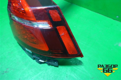 Фонарь задний правый (32291359) для Volvo V60 с 2018г (В60)