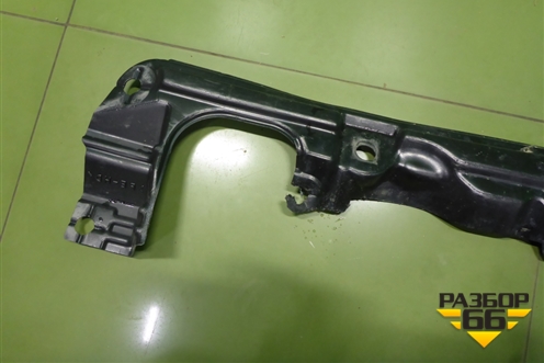 Дефлектор радиатора нижний (52129KK010) для Toyota Fortuner с 2016г (Фортунер)