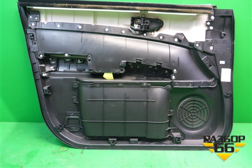 Обшивка двери передней правой под электрику (правый руль) (80976JG00A) для Nissan X-Trail (Т31) с 2007-2014г