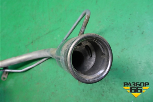 Горловина топливного бака (04581500AE) для Dodge Magnum с 2003-2008г (Магнум)