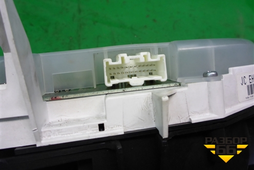 Щиток приборов АКПП для Mazda CX 7 с 2006-2012г (СХ7)