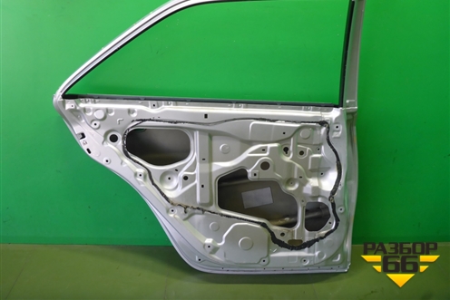 Дверь задняя левая (6700433200) для Toyota Camry V50 с 2011-2018г (Камри)