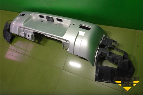 Бампер задний (под парктроник) (L8B217D928A) для Land Rover Defender с 2019г (Дефендер)