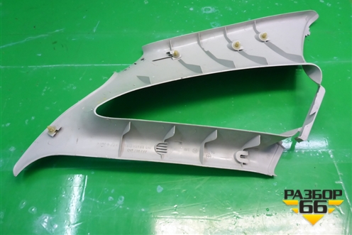 Обшивка стойки задняя верхняя левая (373867245) для Volkswagen Pointer с 2004г (Поитер)