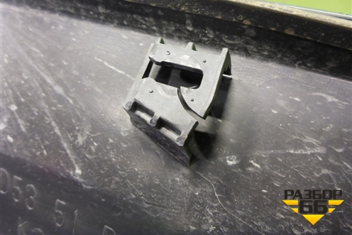Накладка двери задней правой (KD5351RC1) для Mazda CX 5 с 2012-2016г (СХ5)