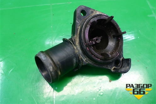 Фланец системы охлаждения (1.0л BJR) (032121121K) для Volkswagen Pointer с 2004г (Поитер)
