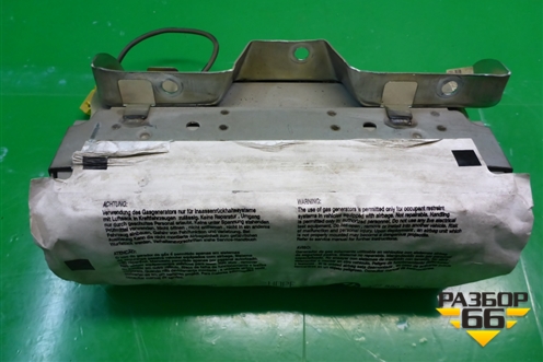 Подушка безопасности пассажирская в торпедо (377880202C) для Volkswagen Pointer с 2004г (Поитер)