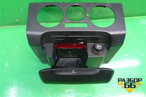 Пепельница передняя (377857079С) для Volkswagen Pointer с 2004г (Поитер)