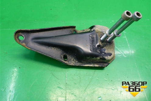 Кронштейн двигателя правый (1.0л BJR) (377199308) для Volkswagen Pointer с 2004г (Поитер)