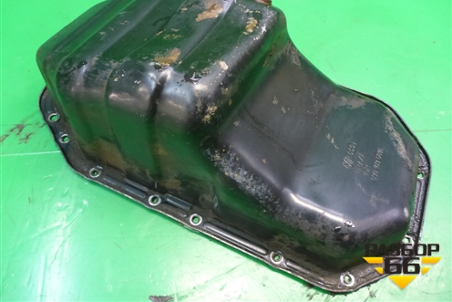 Поддон двигателя масляный (1.0л BJR) (030103601N) для Volkswagen Pointer с 2004г (Поитер)