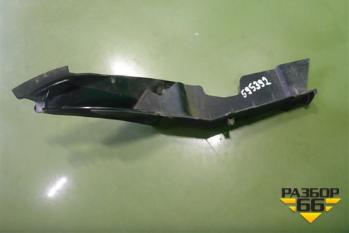 Молдинг лобового стекла правый (нижний) (5386633090) для Toyota Camry V70 с 2017г (Камри)