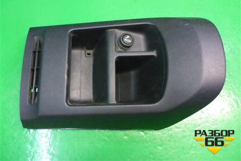 Накладка на торпедо (центральная нижняя) (77290SWAA01020) для Honda CR-V(RE) с 2006-2012г (ЦРВ СРВ)