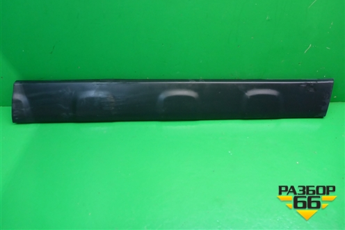 Накладка двери передней правой (75312SWWE010M1) для Honda CR-V(RE) с 2006-2012г (ЦРВ СРВ)