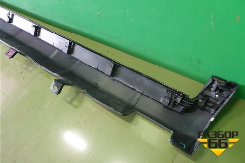 Накладка на порог наружная левая (71850SWTW020M1) для Honda CR-V(RE) с 2006-2012г (ЦРВ СРВ)