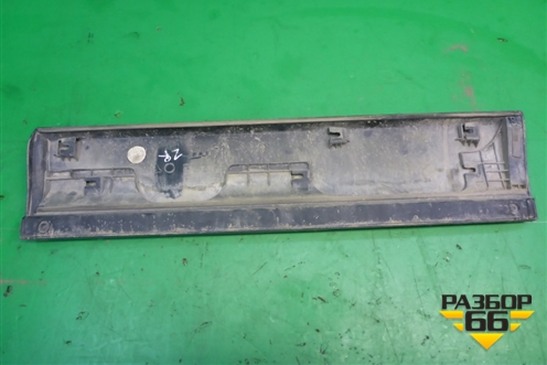 Накладка двери задней правой для Honda CR-V(RE) с 2006-2012г (ЦРВ СРВ)