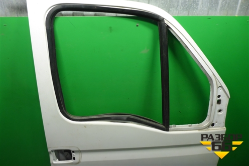 Дверь передняя правая (99460120) для Iveco Daily с 2006-2011г (Дейли)