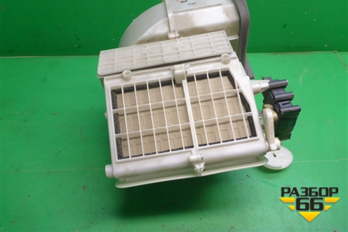 Корпус отопителя (под моторчик) (HB011GJ6A) для Mazda CX 7 с 2006-2012г (СХ7)